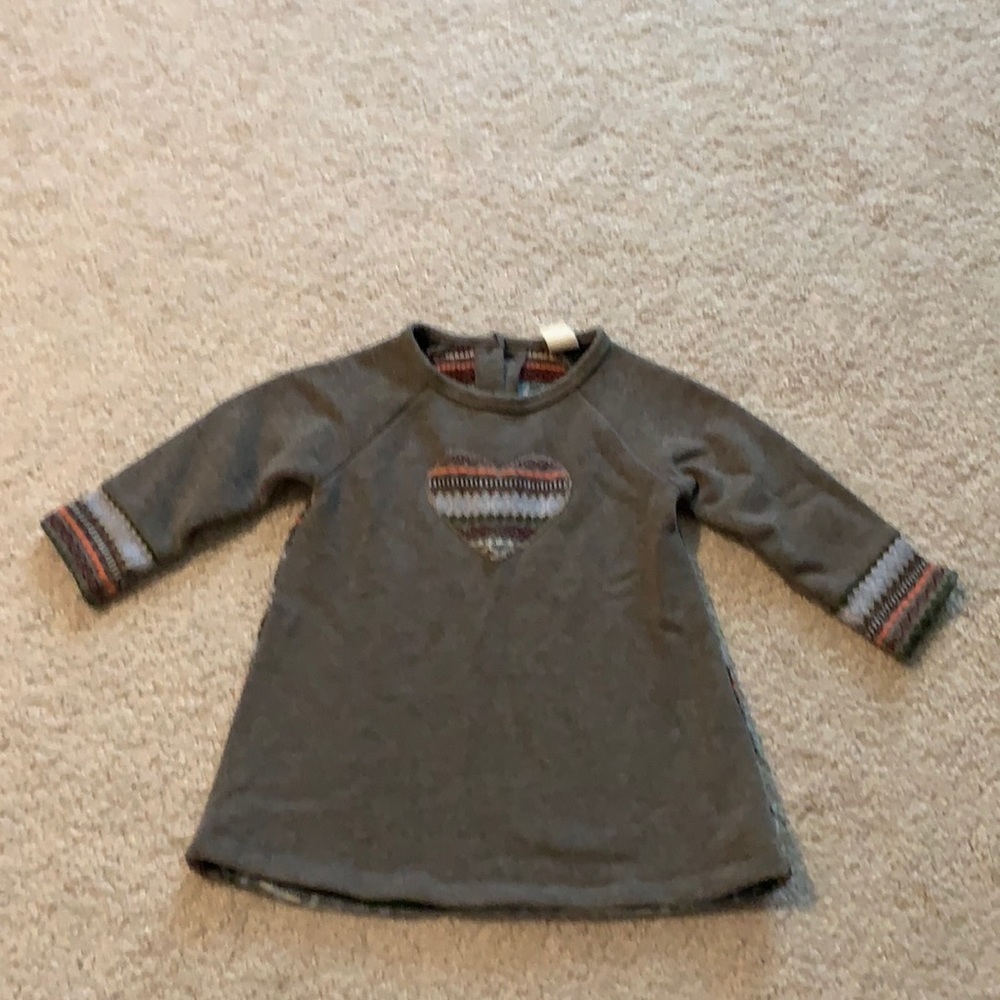 Cozy long sleeve heart detail dress